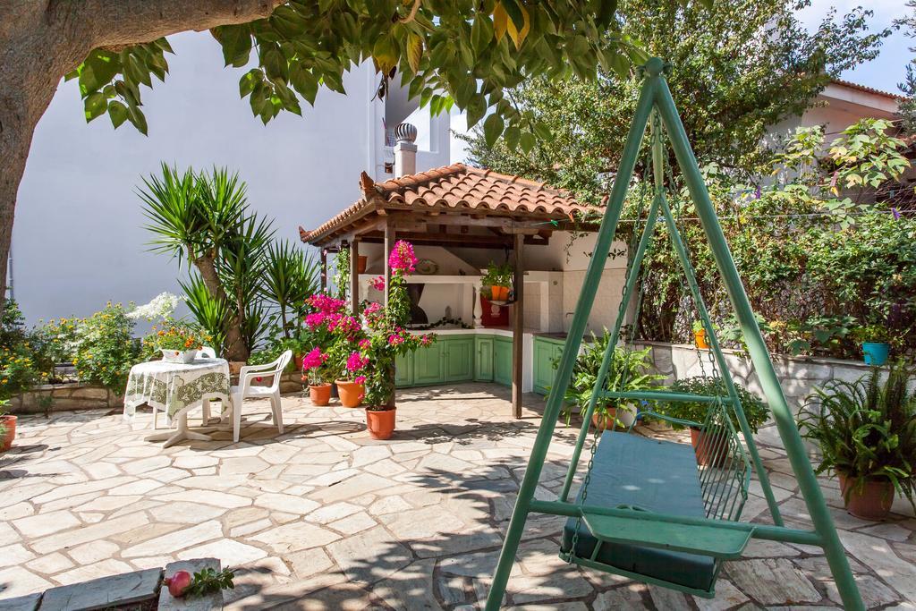 Smaragdi Rooms And Studios Skopelos Town Bagian luar foto